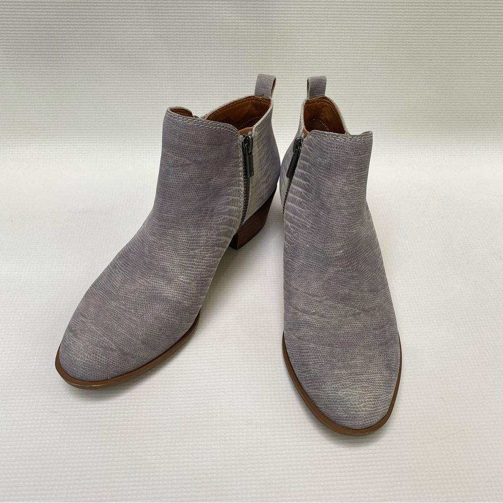 Lucky Brand Women’s Size 7.5 Basel Leather Booties -Dune  with two side Zippers